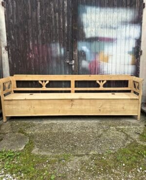 alte Holzbank mit Truhe, antike Holzbank, antike Bank, alte Holzsitzbank, Sitzbank, Shabby Chic, Vintage, Upcycling, chary chic, chary chic home