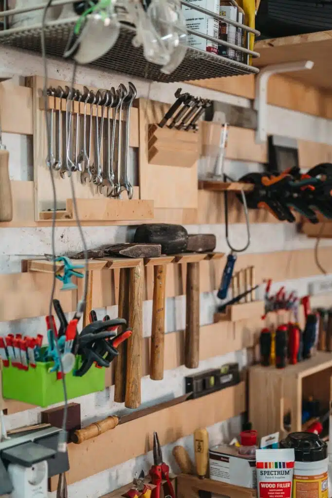 Upcycling Workshop, Handwerker Workshop, Restaurierung, Restauration, aus alt mach neu, Workshops bei chary chic, DIY, Do it yourself, Do it yourself Workshops, Handwerker Kurs