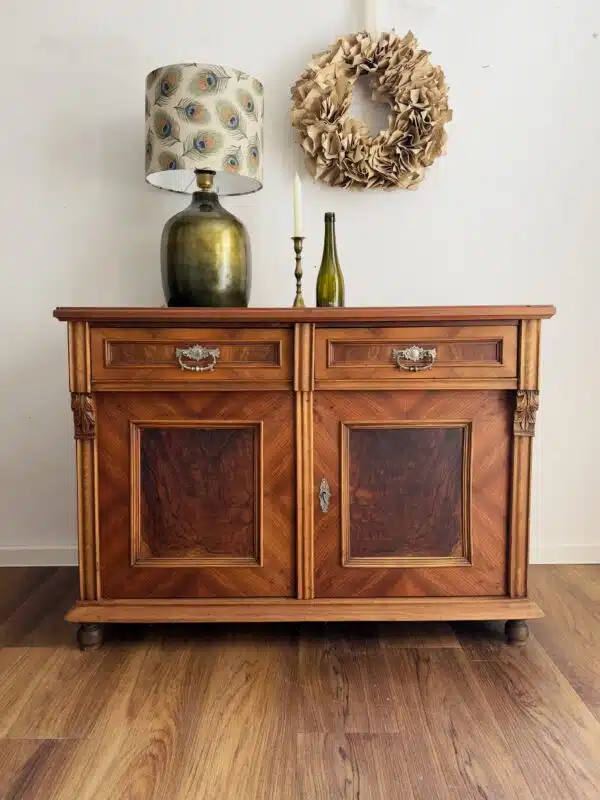 Kommode aus der Gründerzeit, Gründerzeit-Kommode, chary chic, chary chic Showroom, Vintage Möbel, alte Möbel, antike Möbel, aus alt mach neu, Interior Design, Kematen am Innbach, Oberösterreich, Vintage Möbel aus Österreich, Signature Collection, Einzelstücke, Upcycling, Möbel Upcycling